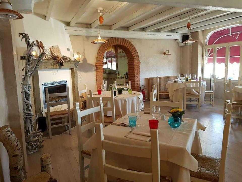 Callort Adrara San Rocco Esterno foto